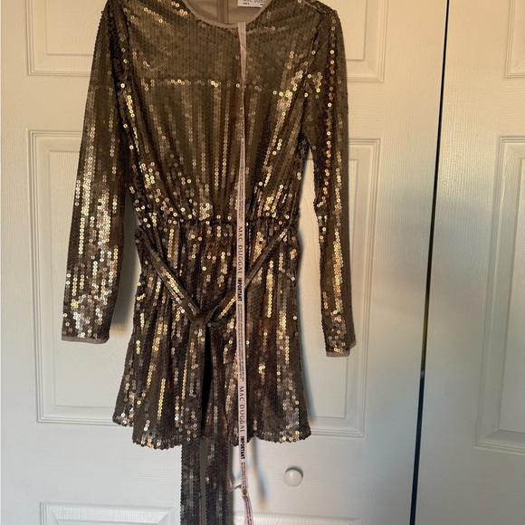 Mac Duggal, High Neck Long Sleeve Cocktail Dress - Picture 5 of 7